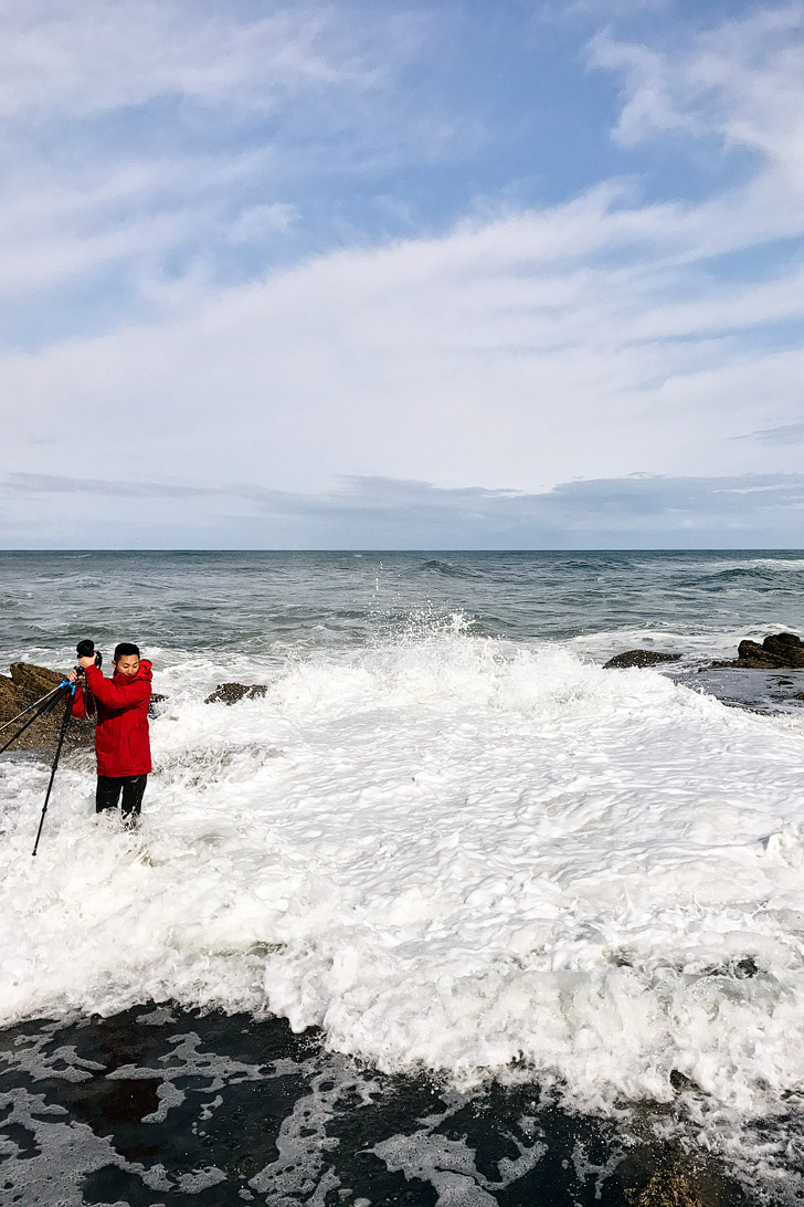 Cape Perpetua Scenic Area Thor's Well on the Oregon Coast + When to Visit // localadventurer.com