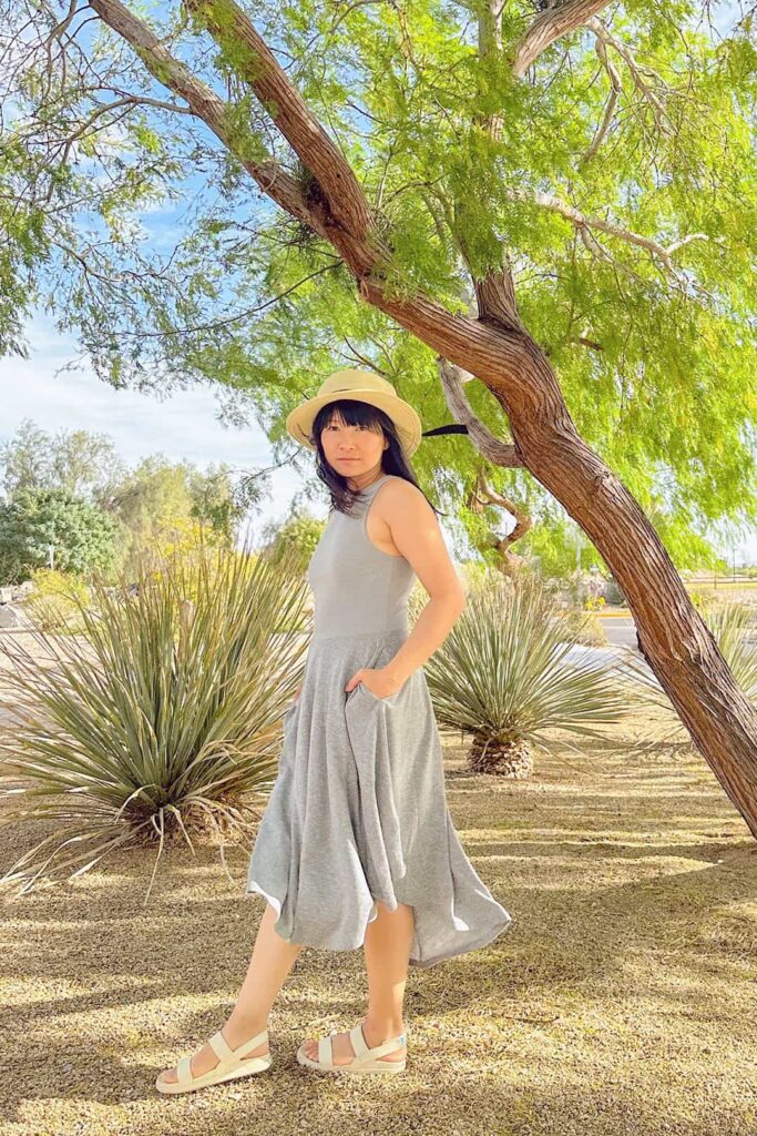 cozy up bayjour dress + best travel dresses