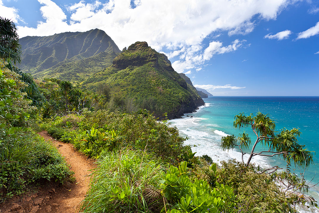 Kalalau Trail Kauai Hawaii+ 25 Best Hiking Trails in the World