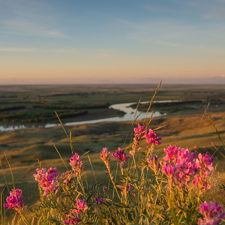 Missouri River Country + Your Ultimate Montana Bucket List // Local Adventurer #montana #bucketlist #outdoors