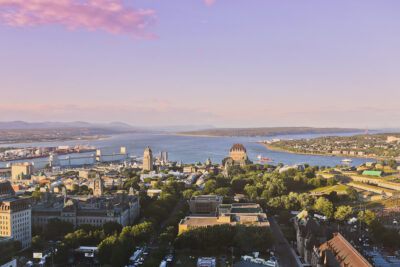 Want to learn how to plan the perfect weekend in quebec city? Save this pin and click through for more details on the best things to do in quebec city. Besides telling you what quebec city sightseeing you can’t miss, it also tells you which old quebec city accommodations are the best. And it includes beautiful quebec city photos. // Local Adventurer #quebec #quebeccity #canada #travel
