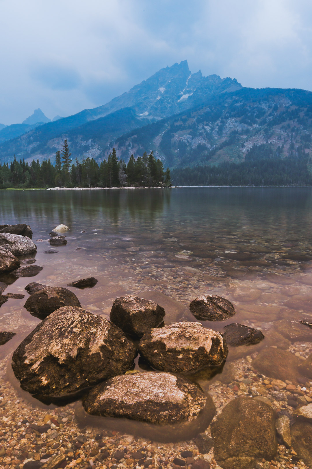 Jenny Lake + Things to Do in Grand Teton + 11 Incredible Things to Do in Jackson Hole // Local Adventurer #thatswy #wyoming #wy #usa #travel #outdoors #hiking #adventure #grandteton #jennylake